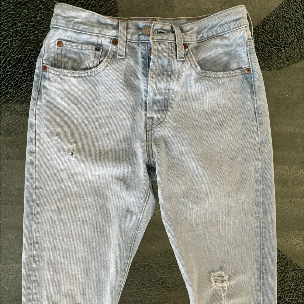 Levi’s 501 S Light Wash Jean Button Fly * - Picture 3 of 7